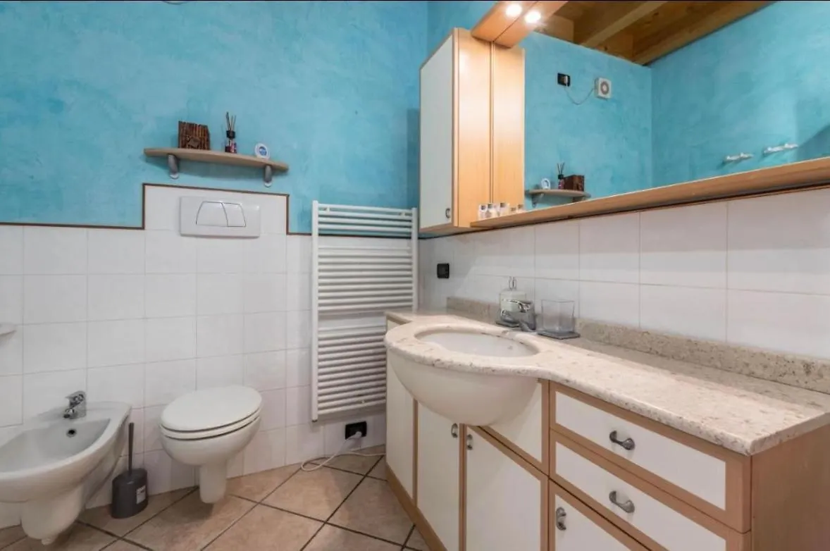 Lägenhet Appartamento Gardasun Padenghe sul Garda