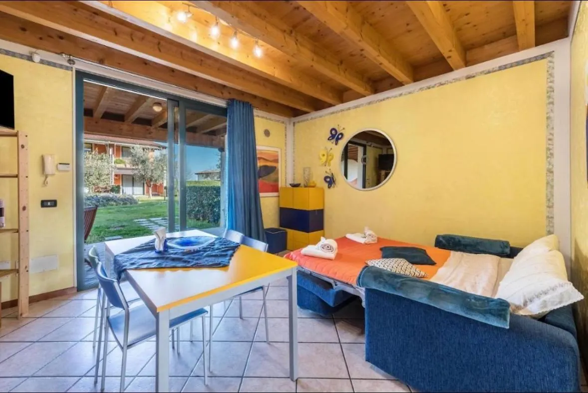 Apartment Appartamento Gardasun Padenghe sul Garda